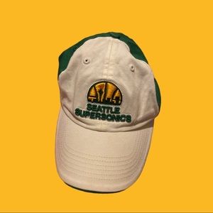 1975 SuperSonics Fitted Hat